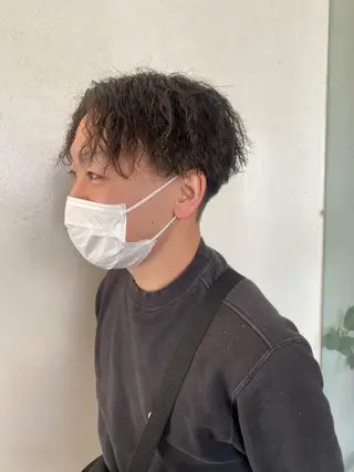 パーマ メンズ 中井 一葉のヘアスタイル