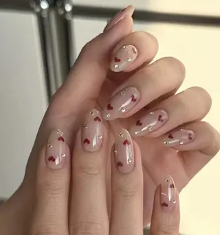 ネイル Queens PUPUのネイルデザイン