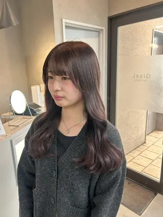 ロング shiori✳︎ GiseL小倉のヘアスタイル