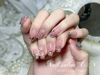 ネイル E.N🦋 長さ出し/持ち込みのネイルデザイン