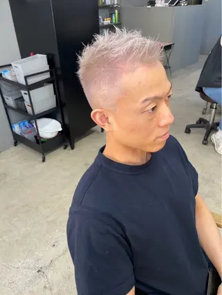 ショート カラー メンズ メンズ専門サロン wokeのヘアスタイル