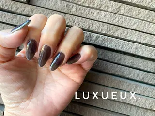 ネイル LUXUEUX春日店所属・LUXUEUX春日店 (ルクソー)のネイルデザイン