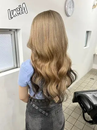 カラー ロング ヘアアレンジ MISAKIエクステ ブリーチ\5900のヘアスタイル