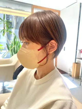 ショート カラー 安永 涼のヘアスタイル