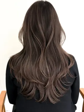 ロング カラー ✨レイヤーカット/透 名感カラー特化✨のヘアスタイル