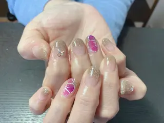 ネイル 高山 歩美のネイルデザイン