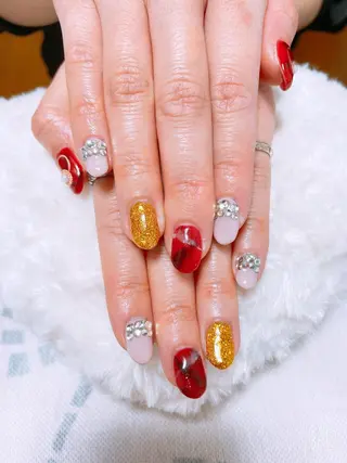 ネイル The Best Beauty受付担当のヘアスタイル