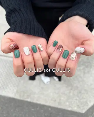 ネイル GULLIG söt GULLIGのネイルデザイン