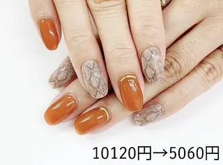 ネイル ネイルR新百合ヶ丘店所属・ネイルR 新百合ヶ丘のネイルデザイン