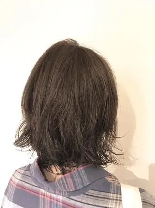 ミディアム カラー パーマ 🐺ウルフ/レイヤー 似合わせ‎🤍沙羅のヘアスタイル