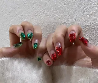 ネイル 🫧yua 🌸🫧のネイルデザイン