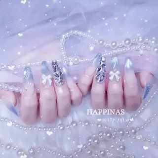 ネイル HAPPINAS🎀  れん🖤痛ネイルのネイルデザイン