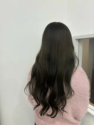 カラー 石井 せなのヘアスタイル