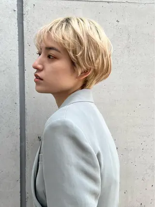 ショート 高木 麻知子のヘアスタイル