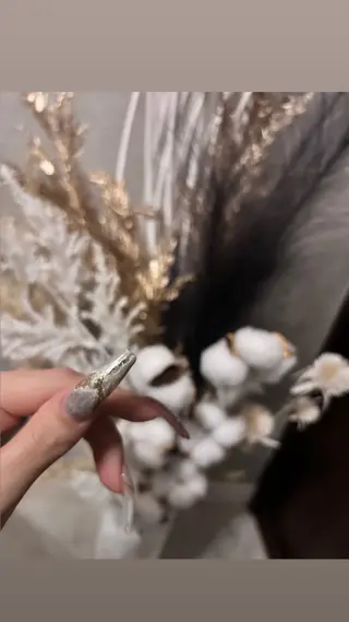 ネイル Prettiest nailのネイルデザイン