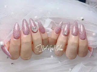 セミロング cici nailのネイルデザイン