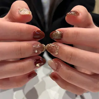 ネイル 派手髪ハイトーン💛 ネイル💅まりなのヘアスタイル