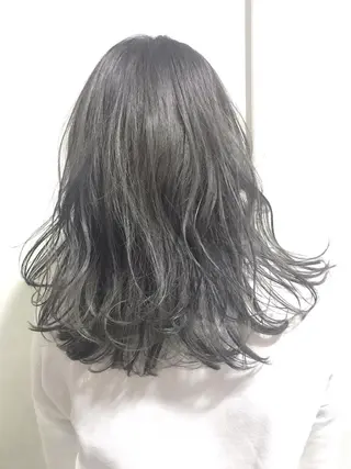 セミロング 店長 茂野聖史のヘアスタイル