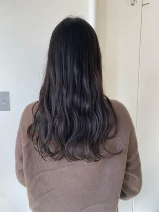ロング emi natukiのヘアスタイル