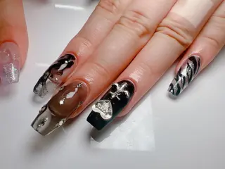 ネイル Nail Salon L'arc所属・💊大阪/心斎橋 moni🧠のネイルデザイン