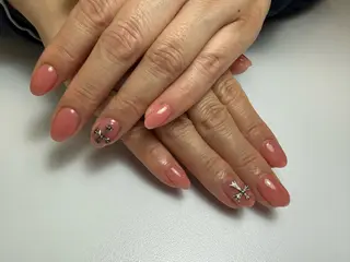 ネイル yunieey所属・yunieey Rinaのネイルデザイン