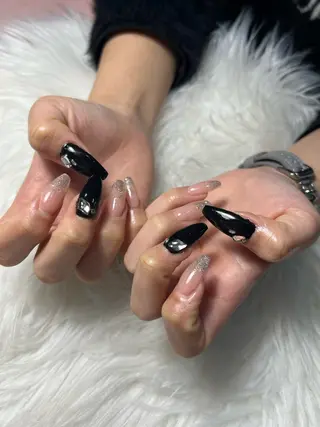 ネイル COSMOS 彩沙未のネイルデザイン