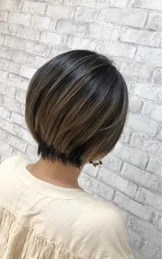 ショート カラー ヘアアレンジ 秋山 幸太のヘアスタイル