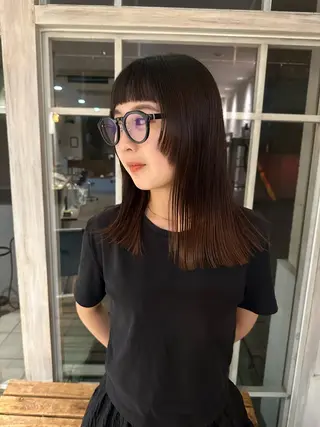 ミディアム カラー Manaka🟤 今泉　Musiiikのヘアスタイル