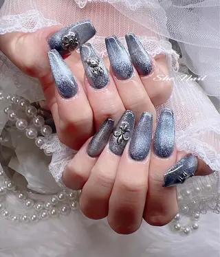 ネイル She   Nail所属・ISA_ BELLAのネイルデザイン