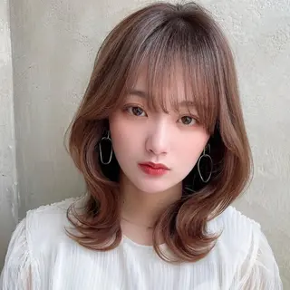 ミディアム カラー パーマ モテ髪×トレンド💕 小顔レイヤー 金井のヘアスタイル