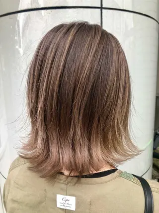 ショート カラー 千葉 洋平のヘアスタイル