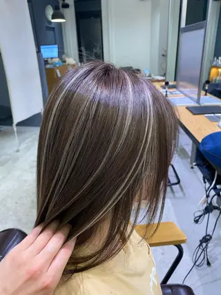 カラー 石原 侑祈のヘアスタイル