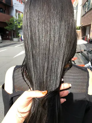 ロング luve heart's And Be  minamisemba所属・脇坂 佳世の眉毛・アイブロウイメージ