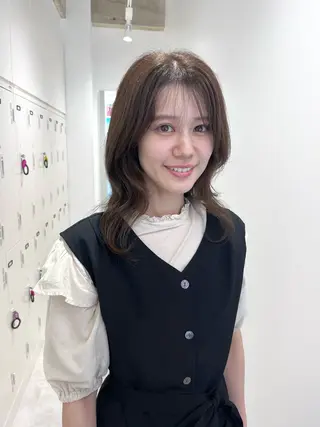 セミロング カラー レイヤーカット×艶髪 /Ayanaのヘアスタイル