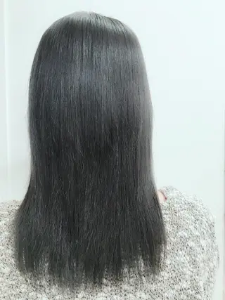 ミディアム セミロング パーマ _WHITE高槻所属・_WHITE高槻店 yusukeのヘアスタイル