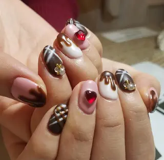 ネイル JuniNail 주니네일🇰🇷suのネイルデザイン