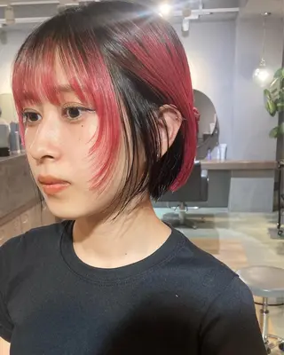 ショート カラー 美髪・シールエクステ ホソタニリョウコのヘアスタイル