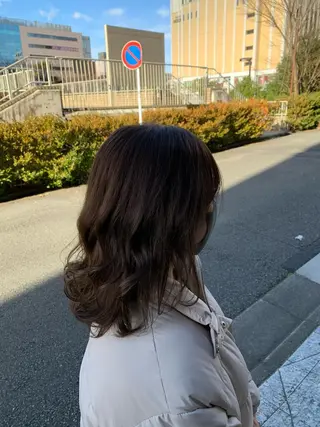 セミロング メンズバレイヤージュ 斉藤春のヘアスタイル