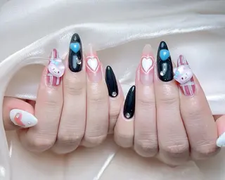 ネイル M🌷nail 長さだし専門店のネイルデザイン