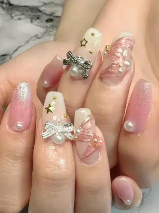 ネイル 新山 聖のネイルデザイン