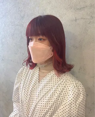 ミディアム カラー 唐澤 千尋のヘアスタイル