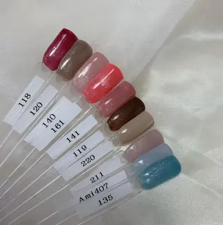 ネイル ITO Fのネイルデザイン