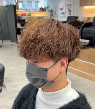 ショート カラー パーマ メンズ メンズパーマ/ 新潟駅/佐藤裕のヘアスタイル