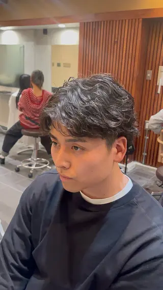 ショート 石井希武/学芸大学/ パーマ/縮毛矯正のヘアスタイル