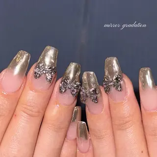 ネイル UnFLAIR 麻布十番店🧸NAOのネイルデザイン