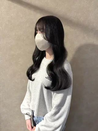 ロング カラー 海音 心斎橋美容室のヘアスタイル