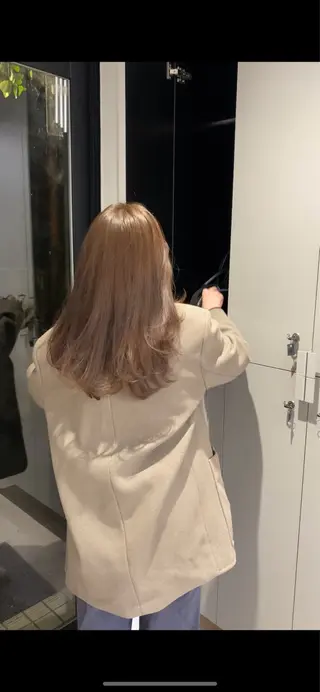 セミロング カラー noa/ 渋谷のヘアスタイル