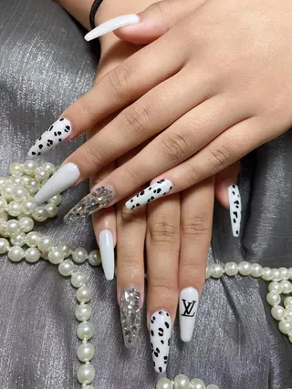 ネイル EN salon💅 🦋もり💕のネイルデザイン