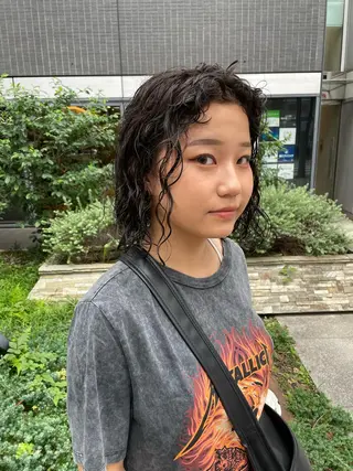 ミディアム カラー パーマ ヘアアレンジ メンズ キッズ ネイル マツエク・マツパ アイブロウ tatsumi/ボブ ウルフ/レイヤーのヘアスタイル