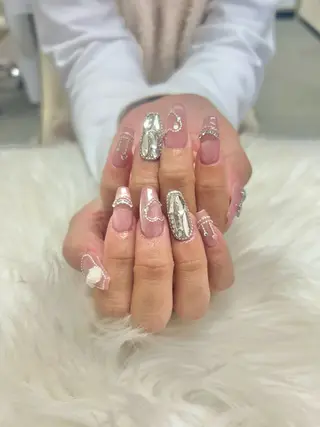 ネイル KIREIE YUKIのネイルデザイン